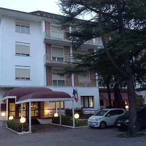 **** Hotel La Meridiana Italy